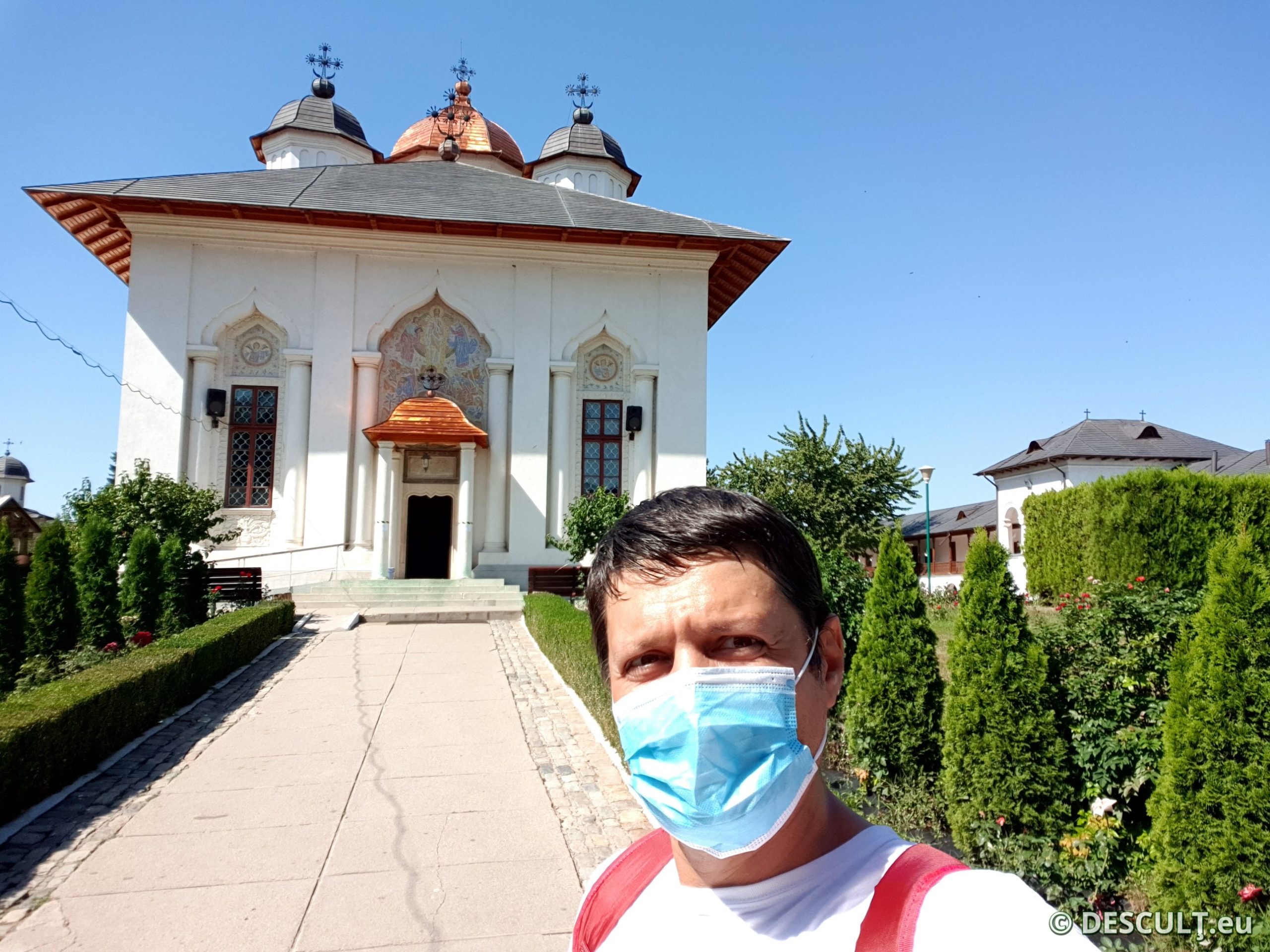 Desculţ la Cernica_37 – am fost la biserica mănăstirii